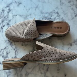 Indigo Tan Perforated Mules